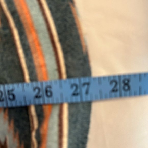 Rock & Roll Small Women's Navajo Pullover Hoodie Pre Owned & Comfy - Picture 3 of 10